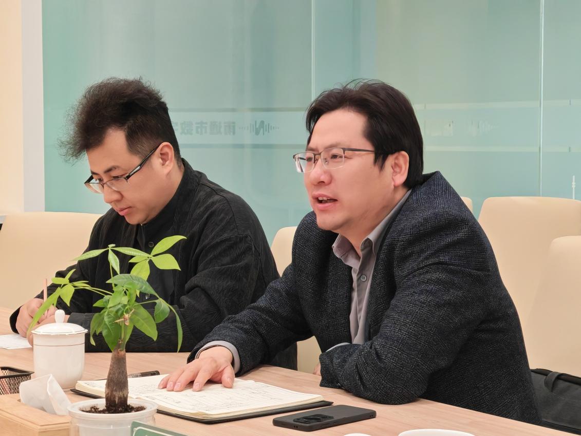 党委委员、副校长徐胜带队赴南通市数通数字文化产业管理有限公司共商数字文化产业校企深度合作