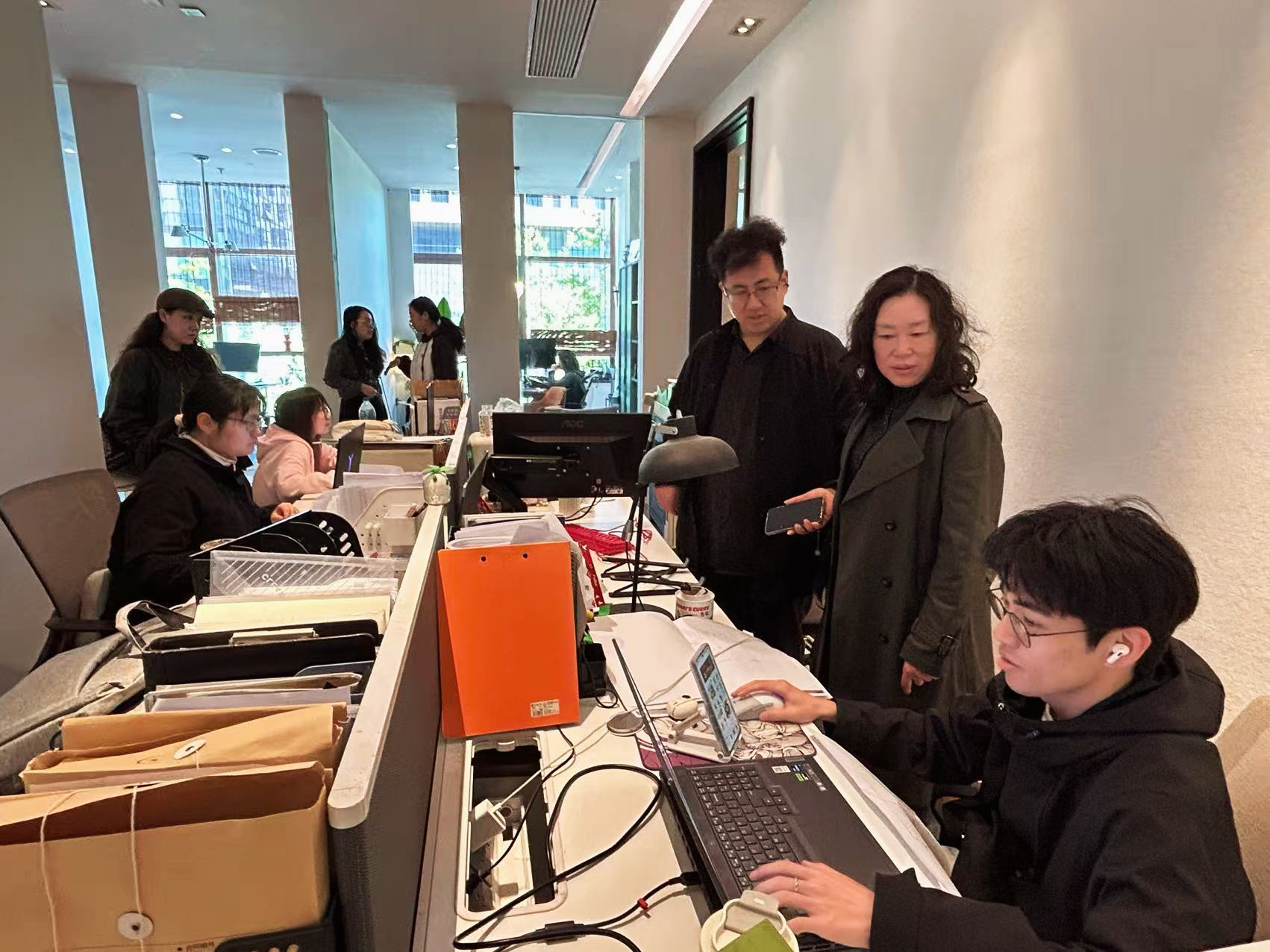 走访企业一线 关怀学生成长——我院赴南通锦家之道建筑装饰工程有限公司看望在企学生