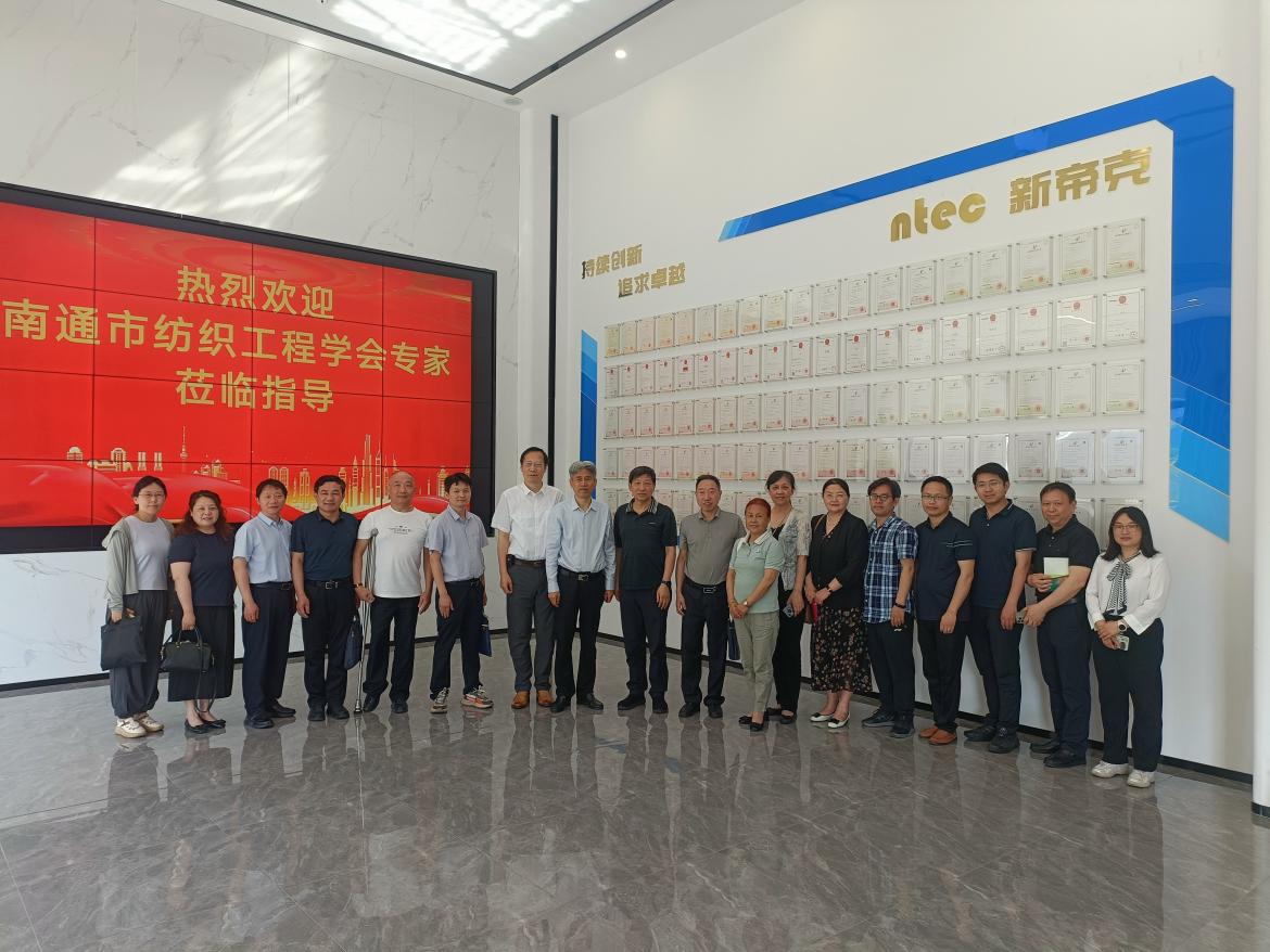 访企拓岗谋合作 产教相融共前行
